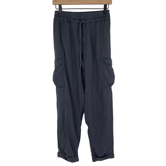 Lululemon Move Lightly Pant in True Navy 25" Size 4 - Picture 1 of 8